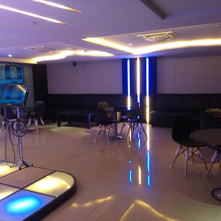 Dengfeng Milan Business Hotel Huwei Dış mekan fotoğraf